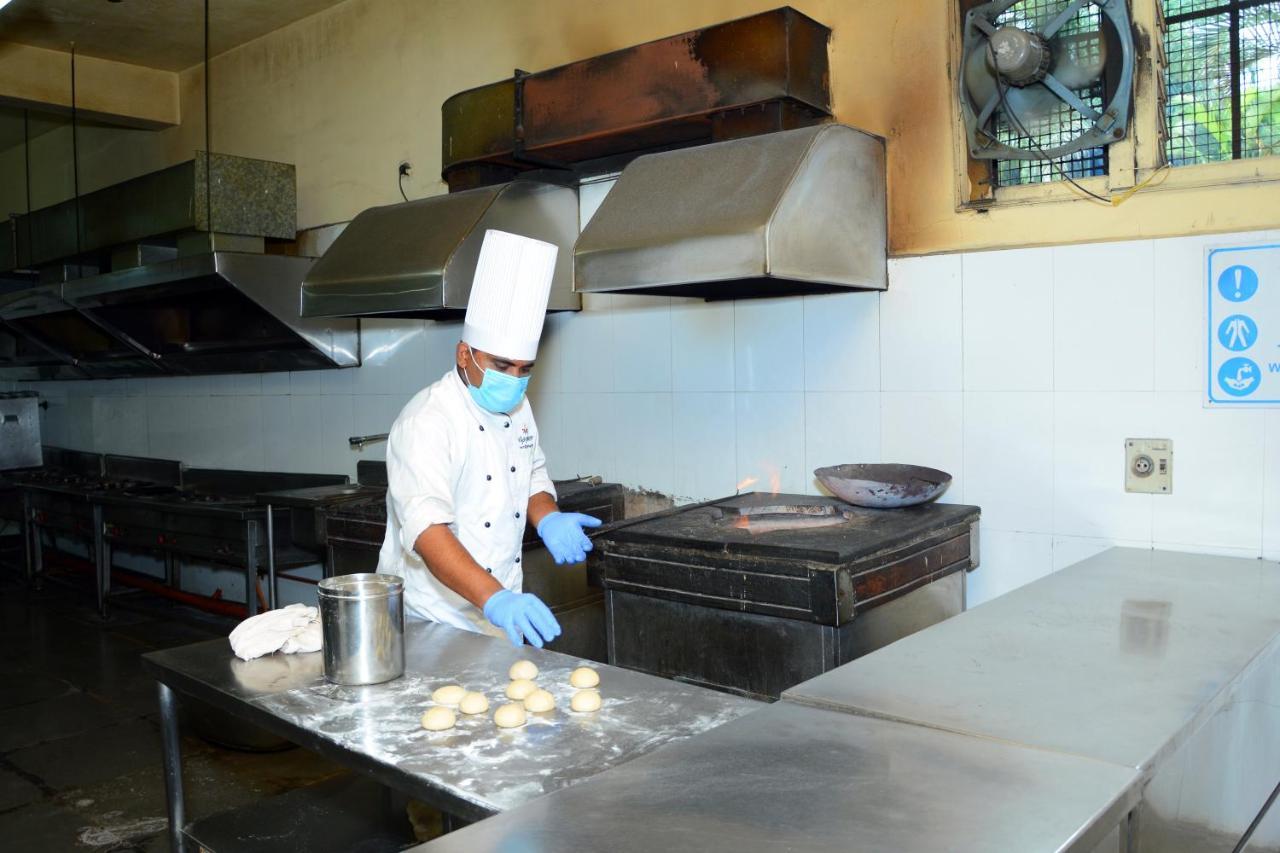 Vijayshree Resort, Hampi Zewnętrze zdjęcie