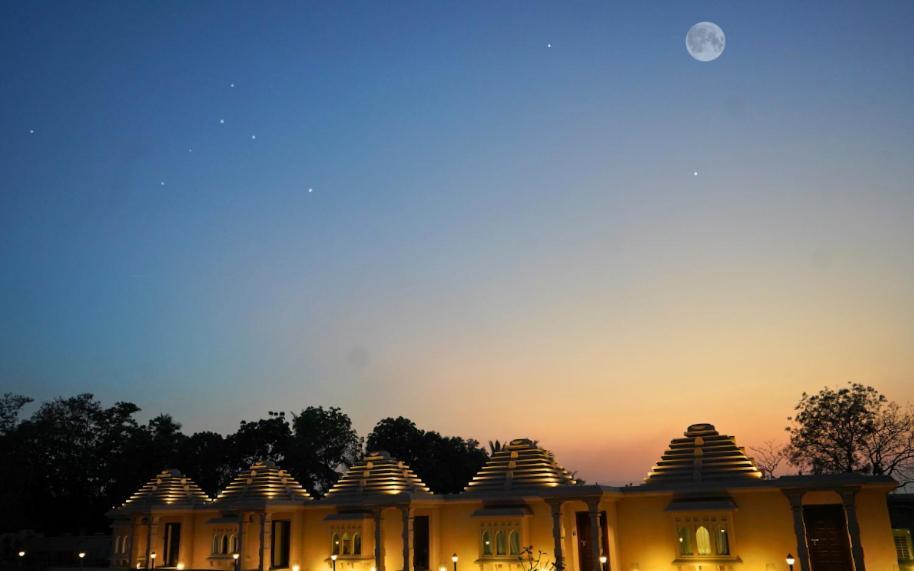 Vijayshree Resort, Hampi Zewnętrze zdjęcie