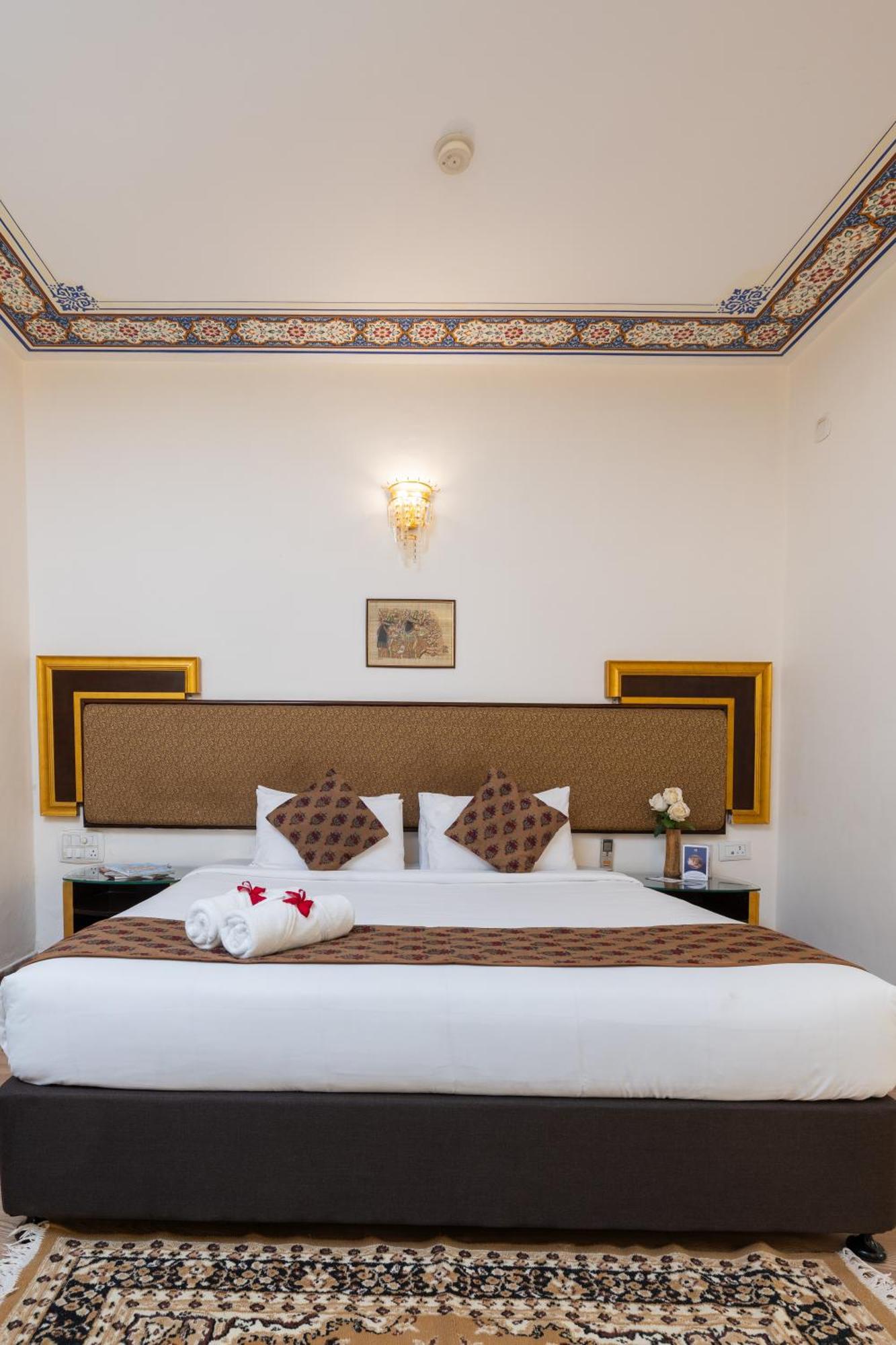 Vijayshree Resort, Hampi Zewnętrze zdjęcie