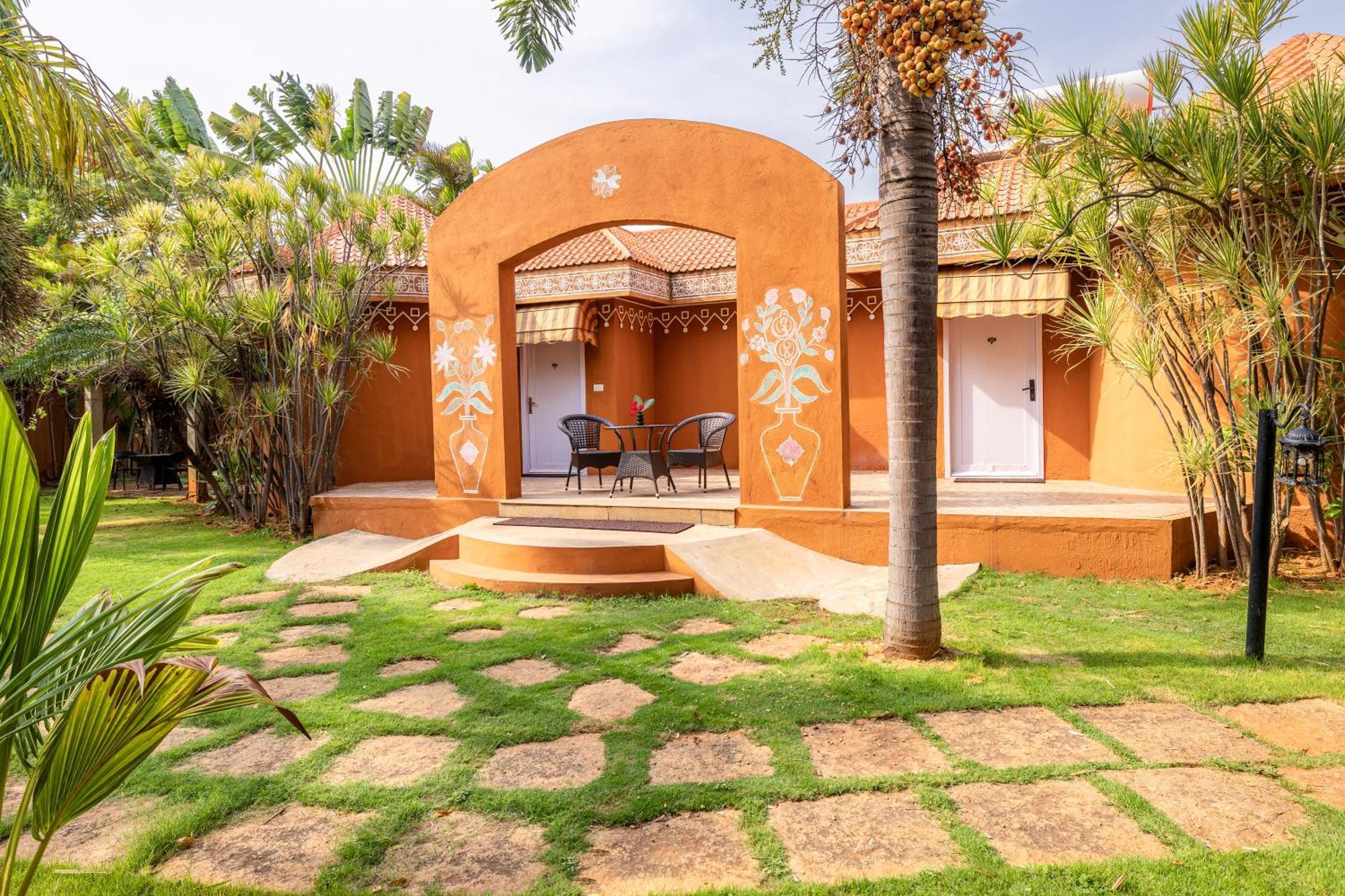 Vijayshree Resort, Hampi Zewnętrze zdjęcie