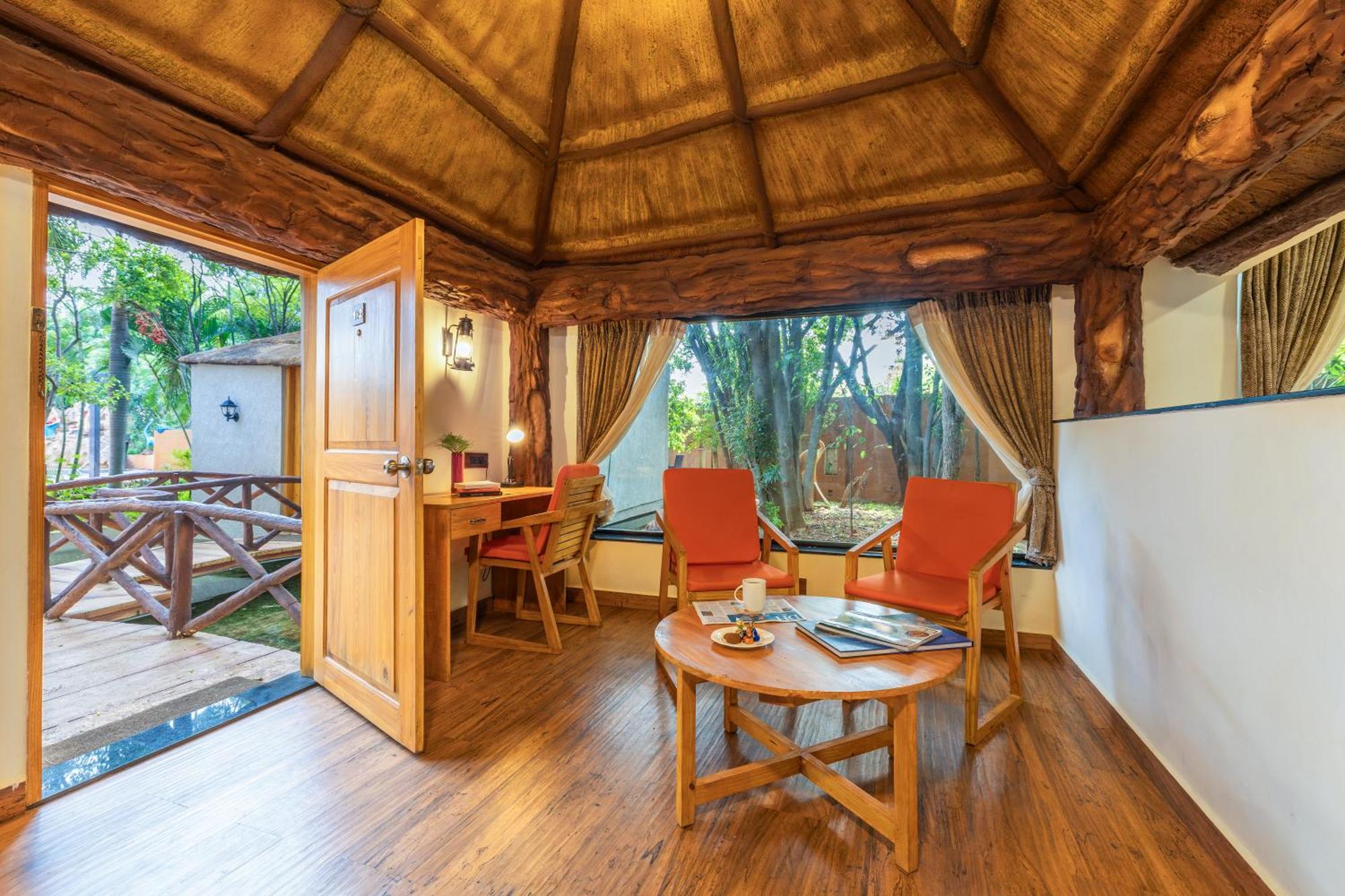 Vijayshree Resort, Hampi Zewnętrze zdjęcie